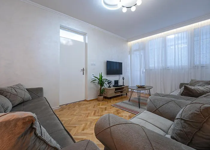 Clock Tower Lux Podgoriçe